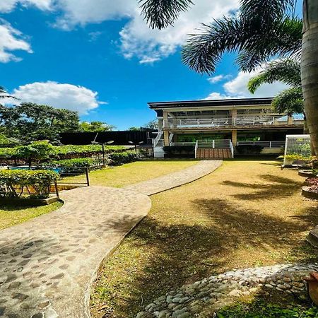 Oyo 1067 Villa Sofia At Silang Tagaytay City Exteriér fotografie